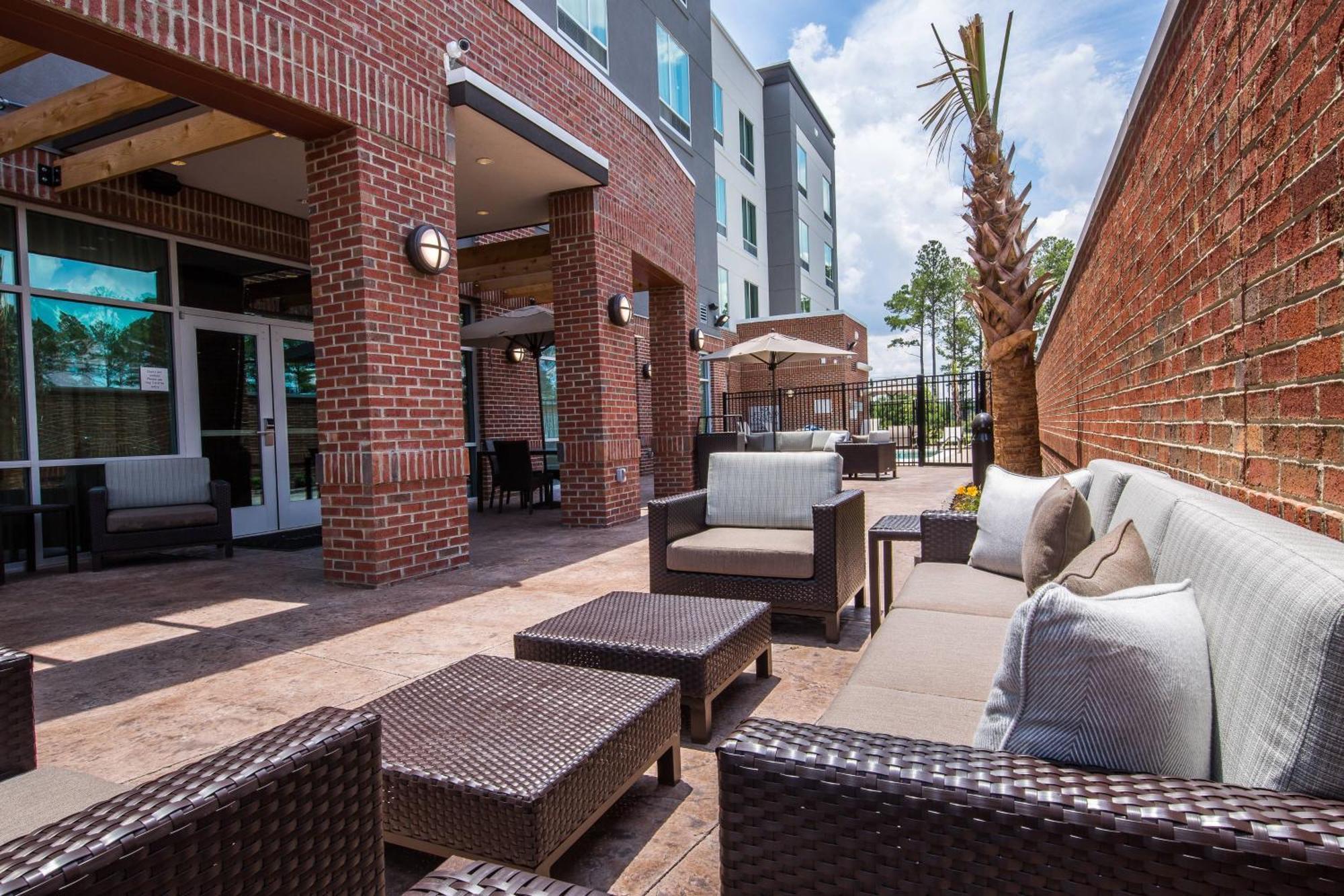 Courtyard By Marriott Columbia Cayce Hotel Buitenkant foto