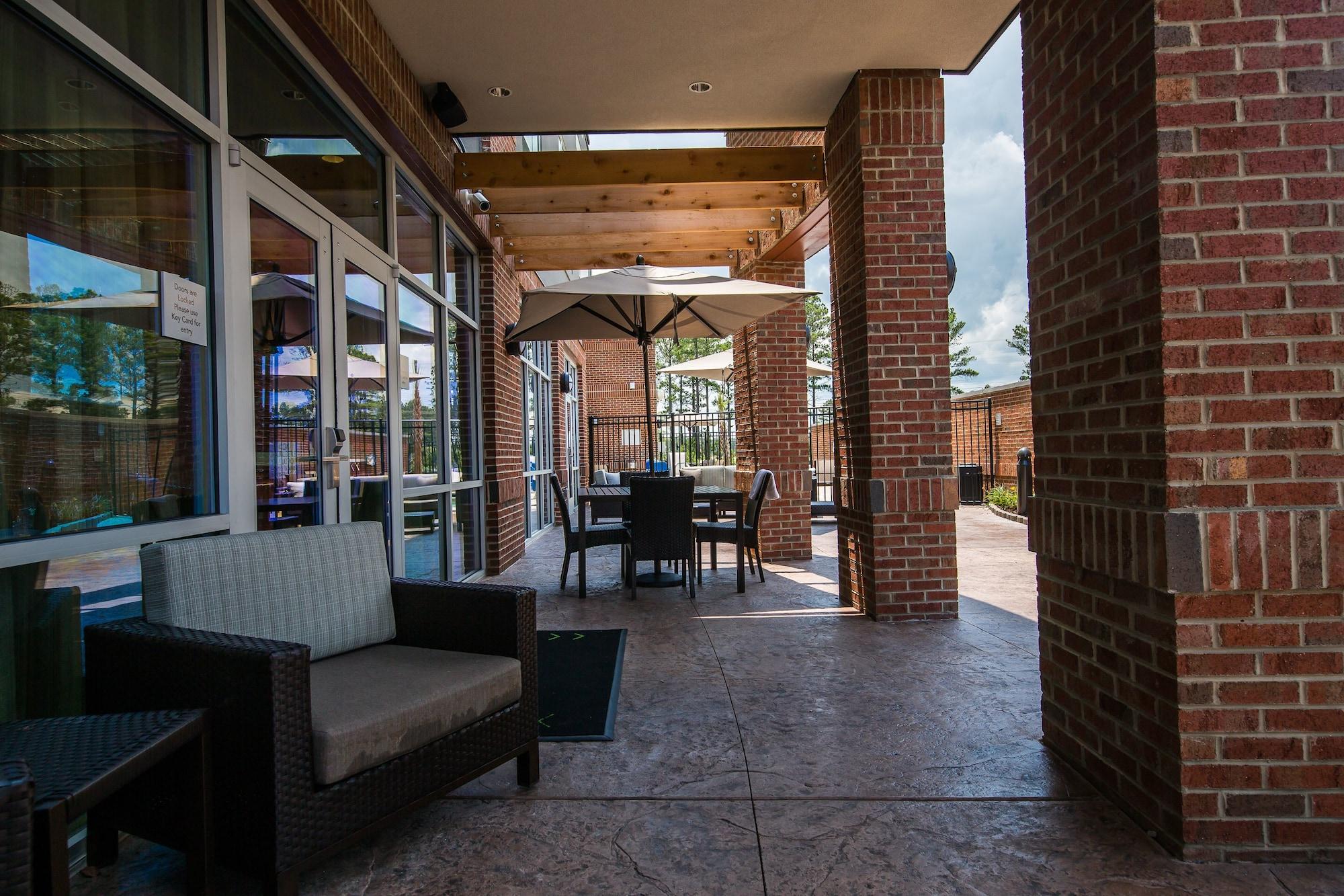 Courtyard By Marriott Columbia Cayce Hotel Buitenkant foto